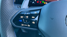 Volkswagen Golf 2.0 TSI 320 R 4Motion 5dr DSG Petrol Hatchback